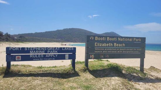 Überall lange Sandstrände schön zum Baden