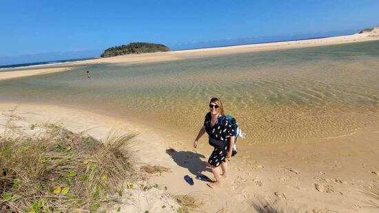 Strandabschnitt auf der anderen Seite vom Fluß