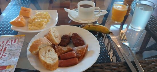 Lecker Frühstück für mich vom Buffet!