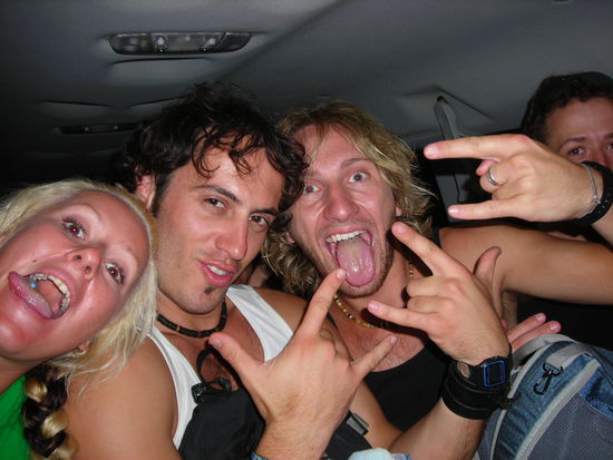 Meine lustige Truppe im Backpacker. Alle gesund!