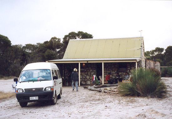 In der Hütte wurde übernachtet.