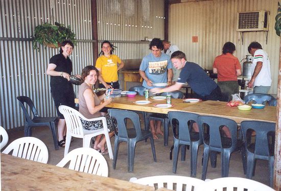 Meine Tourgruppe beim Kochen