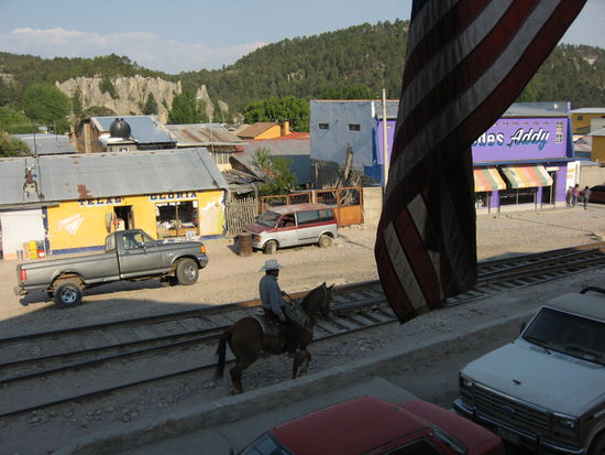 Fensteraussicht in Creel aus der Posada.