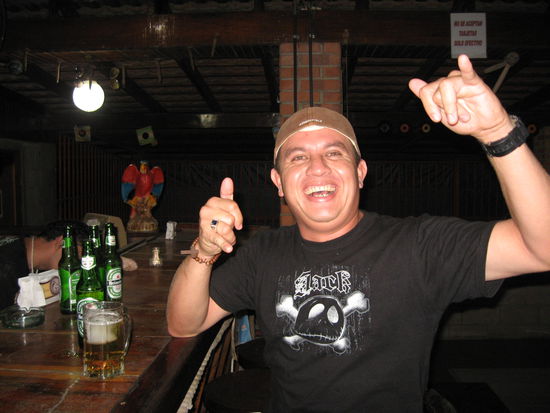 Seltener Vogel: Gab mir gleich ein Bier aus: Schalker-Fan in Costa Rica