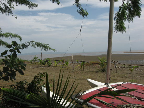 Kilometerlanger Strand am Hibiscus