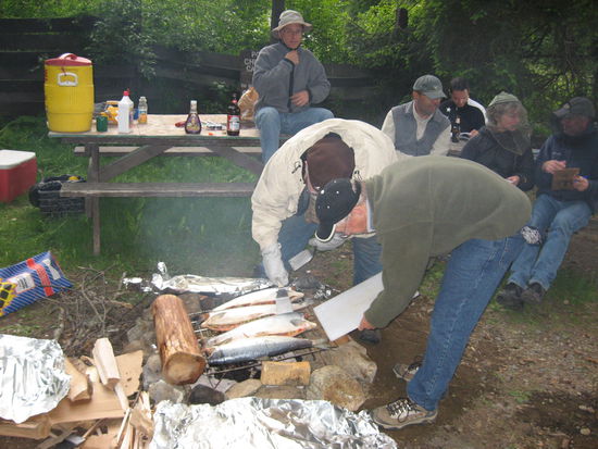 Lecker Lachs auf dem Grill