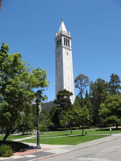 Turm auf der Berkeley Universität