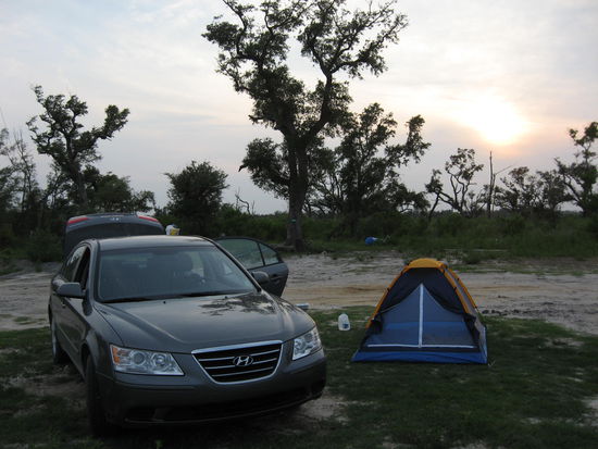 Zeltplatz ohne Wasser, Strom, WC und Dusche