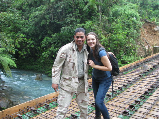 Der Bauarbeiter der uns Weiterhalf.