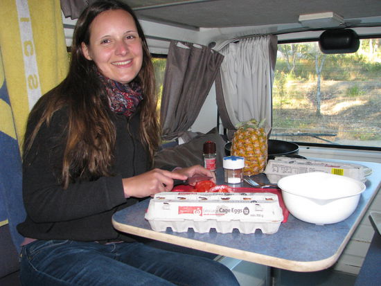 Ersteinmal frühstücken machen 