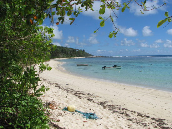 Start unserer Wanderung an der Küste