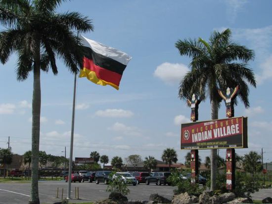 Die Deutschen stammen von den Miccosukee Indianern ab, glaub ich