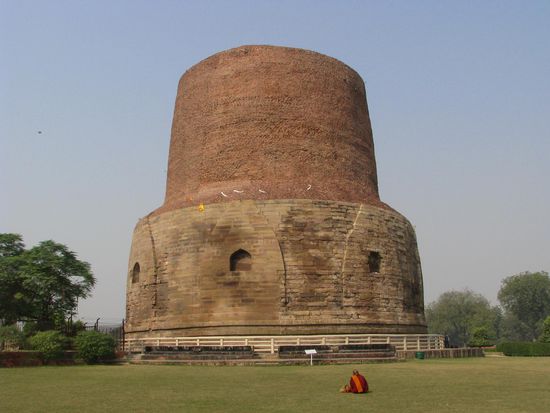 Dhamekh Stupa