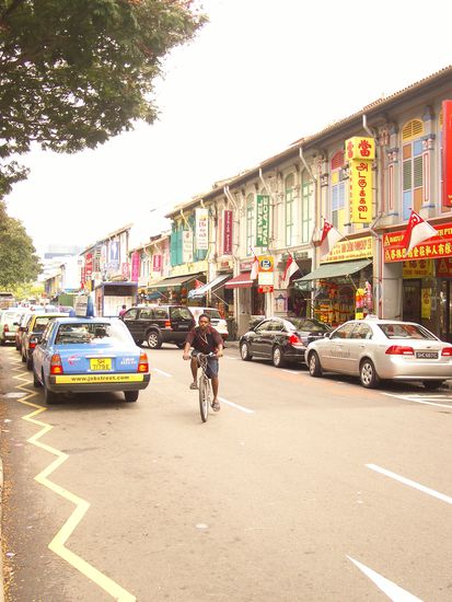 Unser sehr asiatisches Viertel! Nix modern...dafuer billig!