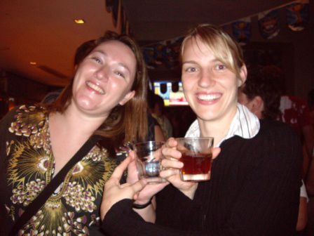 Jodie und Layla und Jaegerbomb