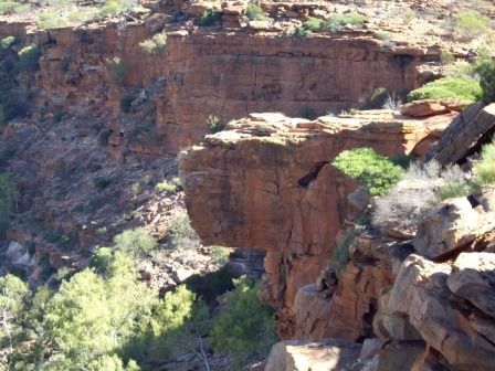 Hawk's Head, and dem Felsen kann man mit etwas Fantasie den Kopf eines Falken sehen