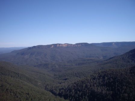 Nochmal die Blue Mountains (vielleicht kann man hier besser den blauen Dunst erkennen...)