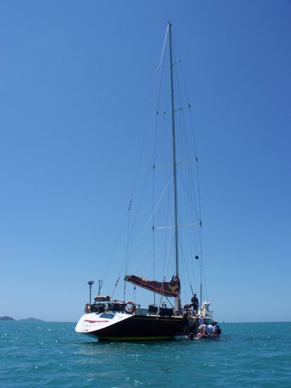mit dem Schlauchboot wurden wir zur Condor gebracht