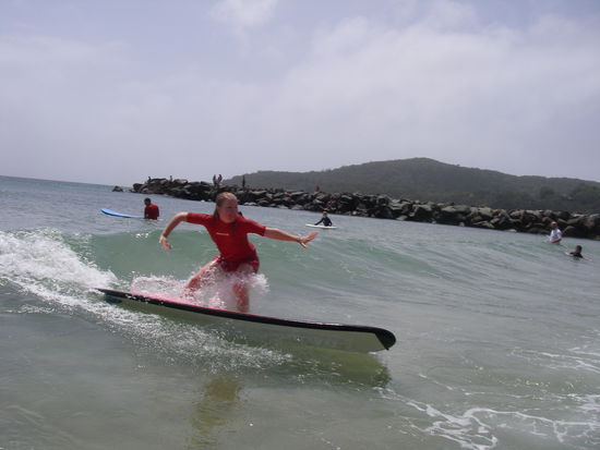 sieht doch gar nicht so schlecht aus oder??? (leider war das gerade der Moment, in dem ich die Balance verlor und nach hinten ins Wasser fiel...)