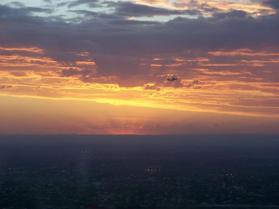 an diesem Bild liebe ich das "kleine" Flugzeug...