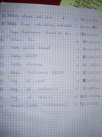 Nicht schlecht staunten wir, als wir in der Bar nebenan noch diese "Speisekarte" (oder eher "Happykarte") untergeschoben bekamen...