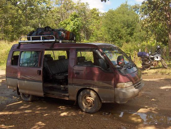 Schwer zu sagen, ob unser Minibus eine “legal insurance” besass…