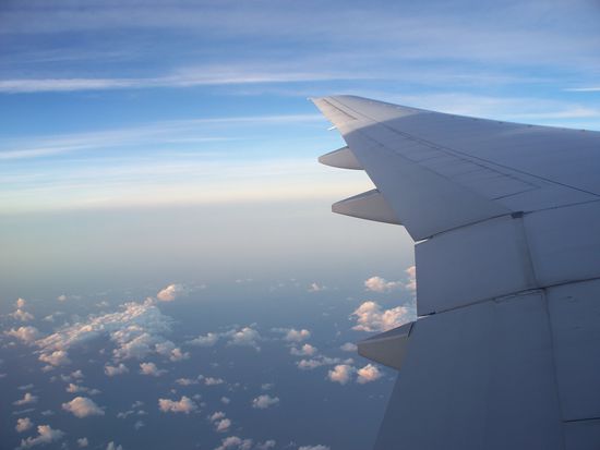 Ueber den Wolken....muss die Freiheit wohl grenzenlos sein...*lalala*