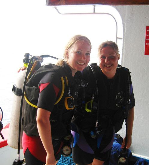 Das Tauchen hat riesig Spass gemacht und Chris hat sich bereits nach nur 2 Tauchgaengen schon sehr wohl unter Wasser gefuehlt.