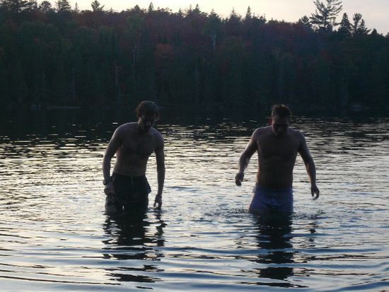 Hannes und ich nach unserer Schwimmrunde