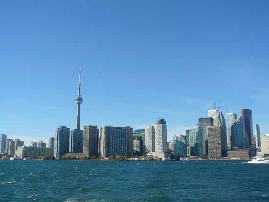 Toronto von der Fähre aus