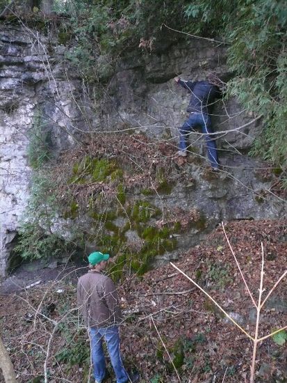 Ich beim Klettern und Daniel beim Zusehen