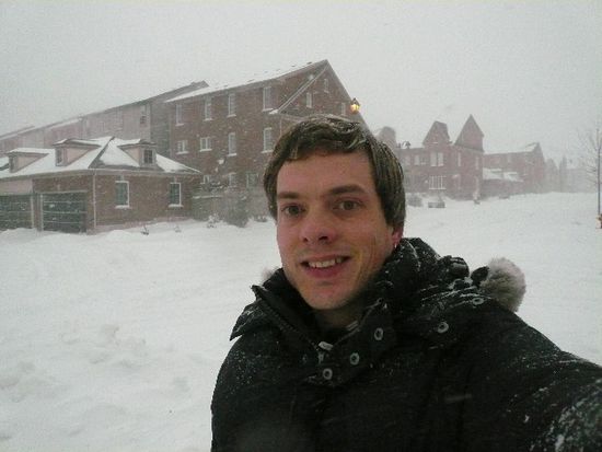 Tobias im Schneesturm.