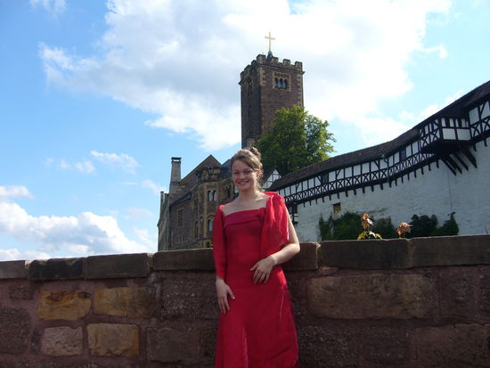Das bin ich bei meiner Zeugnisausgabe auf der Wartburg