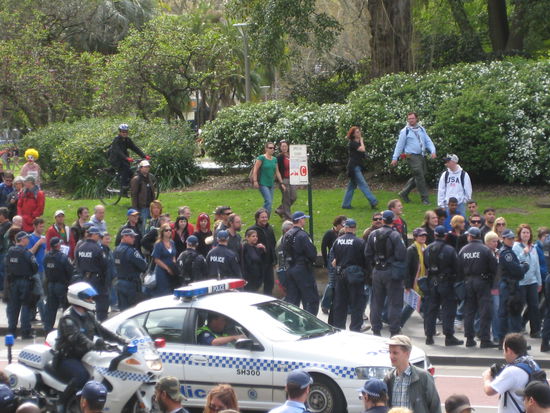 "Hyde Park" am 08.09, Demonstrationen in der gesamten Umgebung gegen Bush