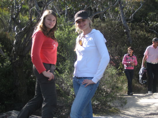 Tina &amp; Ich vor der schoenen Landschaft in Blue Mountains