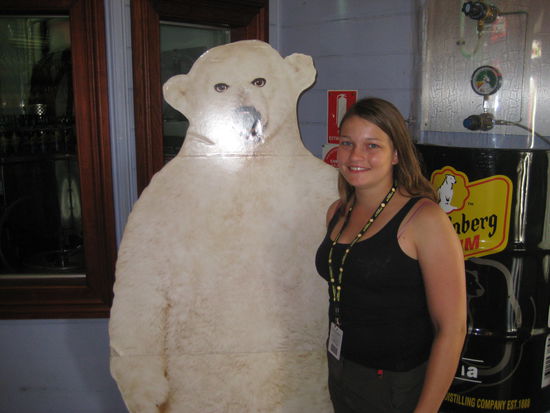 Ich in der Rumdestillerie