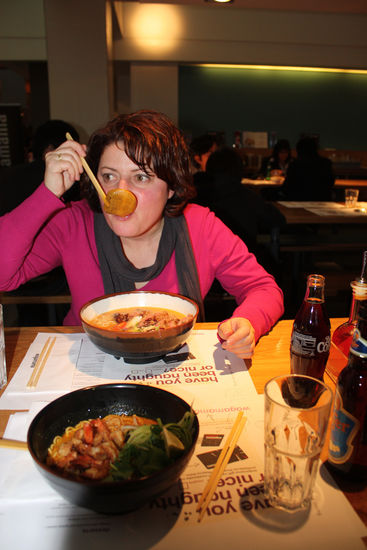 Zum Abschied am Flughafen noch einmal eine köstliche Suppe im
Wagamama!