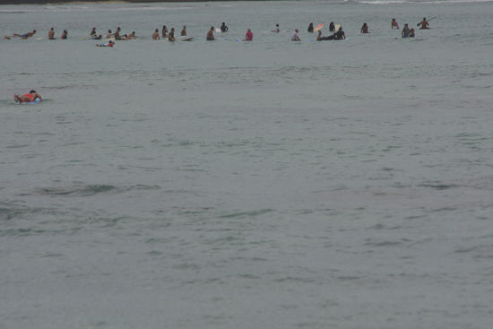 Warten auf die perfekte Welle!