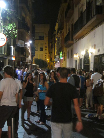 So gehts hier Montag Nacht um 1Uhr zu...