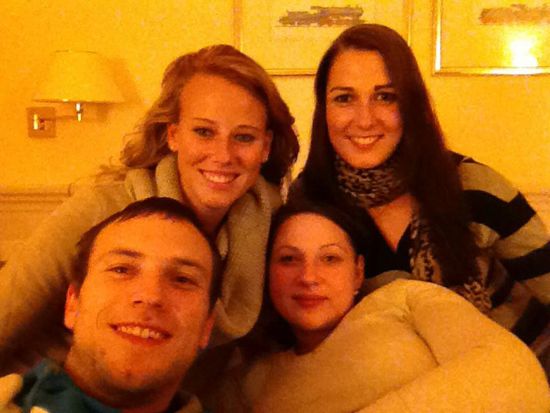 OLI, MILA, KIRSTIN &amp; ICH