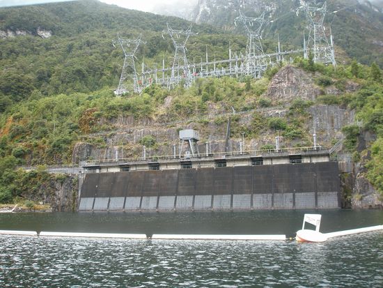 Das Elektrizitaetswerk in Manapouri