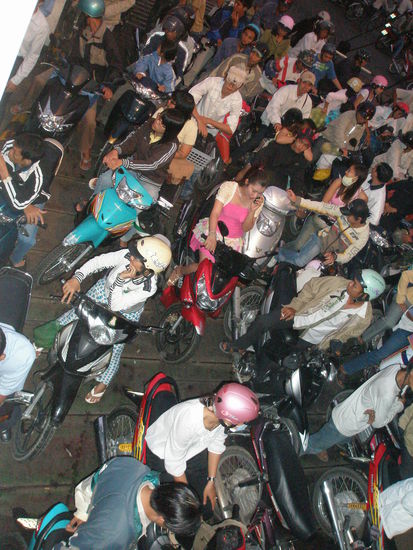 wieviele Mopets passen auf die Faehre???