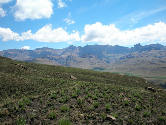 Anblick auf die Berge bei schoenem Wetter!