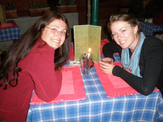 ich und Ebony beim Abendessen