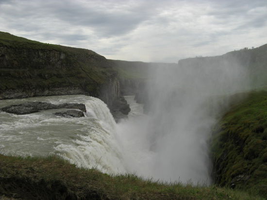 ins enge Tal der Hvitá