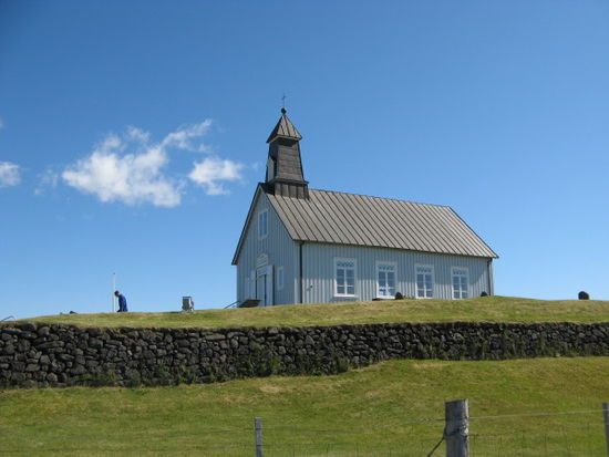 Strandakirkja