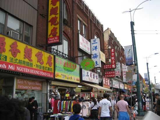 Und direkt eine Straße weiter liegt Chinatown - krasser können die Gegensätze nicht sein