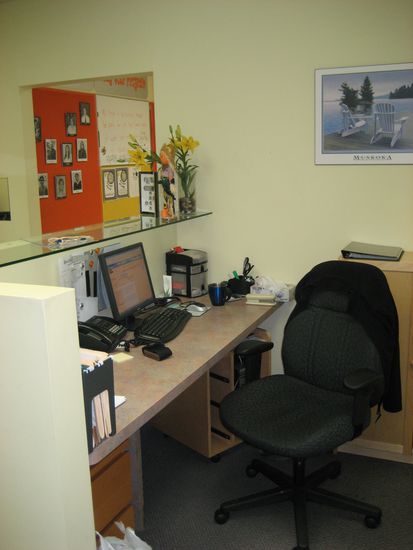 Das ist übrigens mein Schreibtisch