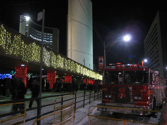 Die Firebrigade steht auch schon einsatzbereit