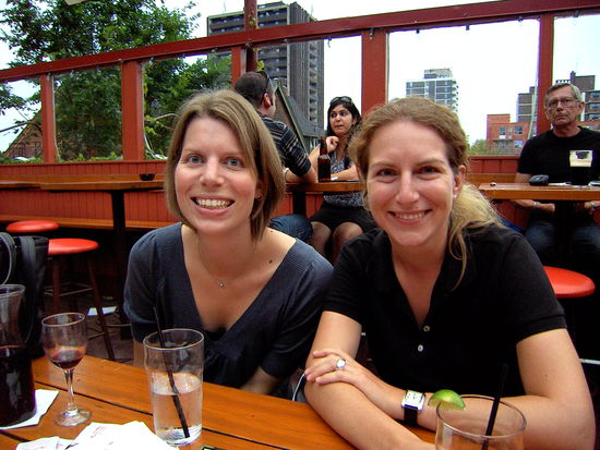 Abby, unsere Nachbarin
... und ich sehe noch ganz schön müde und fertig aus...